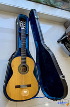 Load image into Gallery viewer, Yamaha GC-5M Premium Classical Guitar made in Handmade in Japan in 1975