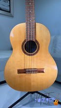 Load image into Gallery viewer, Giannini GWNE20 Classical Guitar Made in Brazil (1993)