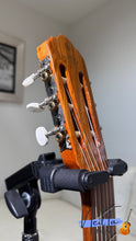 Load image into Gallery viewer, Giannini GWNE20 Classical Guitar Made in Brazil (1993)