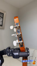 Load image into Gallery viewer, Giannini GWNE20 Classical Guitar Made in Brazil (1993)