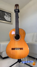 Load image into Gallery viewer, Matsuoka M10 (1989) Custom Clasical Guitar -