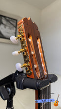 Load image into Gallery viewer, Matsuoka M10 (1989) Custom Clasical Guitar -