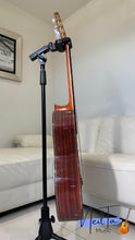 Load image into Gallery viewer, Matsuoka M10 (1989) Custom Clasical Guitar -