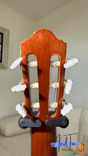 Load image into Gallery viewer, Tamura Classico No.50 (1972) Classical Guitar – A Vintage Japanese Masterpiece