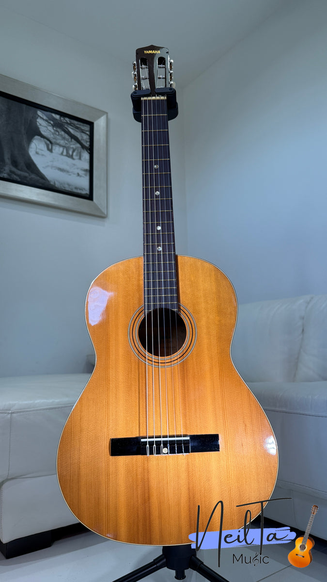 Yamaha S-50 Vintage Classical Guitar 1968 with Fishman