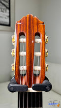 Load image into Gallery viewer, Yamaha GD-10C (1975) – Grand Concert Classical Guitar