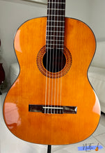 Load image into Gallery viewer, Morris No.10 (1971) Handmade Classical Guitar