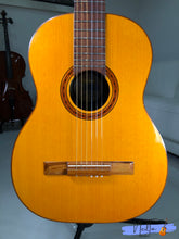 Load image into Gallery viewer, Di Giorgio Signorina No.16 Classical Guitar Handmade in Brazil 1997