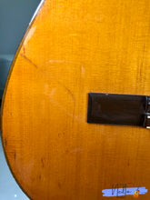 Load image into Gallery viewer, Zen-On Classical Guitar Model No. 85 (1966)