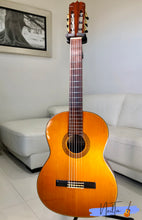 Load image into Gallery viewer, RYOJI MATSUOKA NO.20 HANDMADE CLASSICAL GUITAR 1975