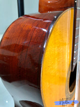 Load image into Gallery viewer, Zen-On Classical Guitar Model No. 85 (1966)