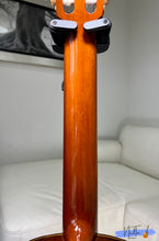 Load image into Gallery viewer, Yamaha C-300 (1970) Classical Guitar