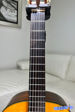 Load image into Gallery viewer, Fernandes GC-20 Grand Concert Classical Guitar