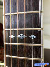 Load image into Gallery viewer, Morris W645 Dreadnaught Guitar