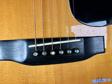 Load image into Gallery viewer, Morris W645 Dreadnaught Guitar