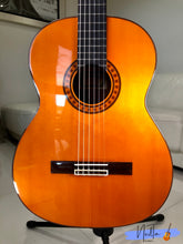 Load image into Gallery viewer, Kawai G-180 Hand Made Classical Guitar