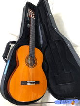 Load image into Gallery viewer, Kawai G-180 Hand Made Classical Guitar