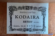 Load image into Gallery viewer, Kodaira AST-38 Artist Series Classical Guitar (1984) Very Rare
