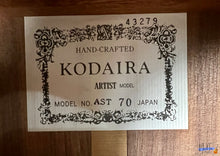 Load image into Gallery viewer, Kodaira AST-70 Artist Model Classical Guitar (Custom)