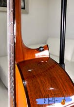 Load image into Gallery viewer, MORRIS M-15 CLASSICAL GUITAR 1970