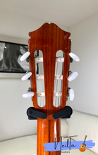 Load image into Gallery viewer, MORRIS M-15 CLASSICAL GUITAR 1970