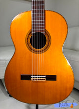 Load image into Gallery viewer, Morris M-25 Classsical Guitar 1978
