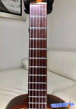 Load image into Gallery viewer, Morris M-25 Classsical Guitar 1978
