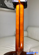 Load image into Gallery viewer, Morris M-25 Classsical Guitar 1978