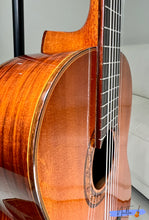 Load image into Gallery viewer, Osamu Sakamoto Hand Made Grand Concert Classical Guitar No.50