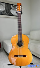 Load image into Gallery viewer, Ryoji Matsuoka M25 (1977) Classical Guitar