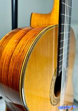 Load image into Gallery viewer, Ryoji Matsuoka M25 (1977) Classical Guitar