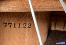 Load image into Gallery viewer, Ryoji Matsuoka M25 (1977) Classical Guitar