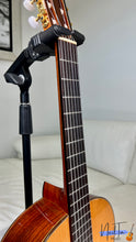 Load image into Gallery viewer, Ryoji Matsuoka M30 (1980) Classical Guitar