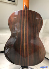 Load image into Gallery viewer, Ryoji Matsuoka M30 Handmade Classical Guitar (1978)