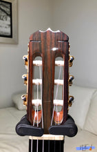 Load image into Gallery viewer, Ryoji Matsuoka M30 Handmade Classical Guitar (1978)