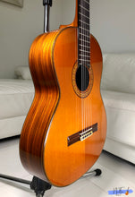 Load image into Gallery viewer, Ryoji Matsuoka M30 Handmade Classical Guitar (1983)