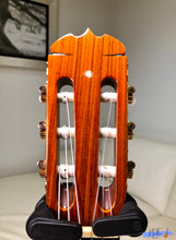 Load image into Gallery viewer, Ryoji Matsuoka M30 Handmade Classical Guitar (1983)