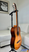 Load image into Gallery viewer, Ryoji Matsuoka No.10 (1963) Classical Guitar