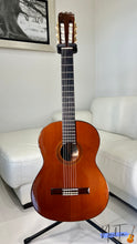 Load image into Gallery viewer, Ryoji Matsuoka No.1 (1963) Hand-made Concert Classical Guitar