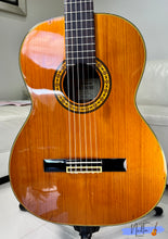 Load image into Gallery viewer, Takamine No.30-3 Short Scale Classical Guitar