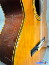 Load image into Gallery viewer, Takamine No.30-3 Short Scale Classical Guitar