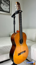 Load image into Gallery viewer, TAKAMINE NO.5 CLASSICAL GUITAR (1988)