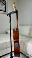 Load image into Gallery viewer, Yamaha C-200 Electric Classical Guitar (Feb 1977)