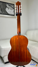 Load image into Gallery viewer, Yamaha C-200 Electric Classical Guitar (Feb 1977)