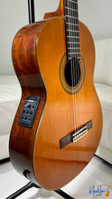 Load image into Gallery viewer, Yamaha C-200 Electric Classical Guitar (Feb 1977)