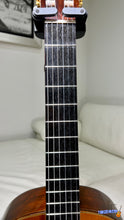 Load image into Gallery viewer, Yamaha C-200 Electric Classical Guitar (Feb 1977)