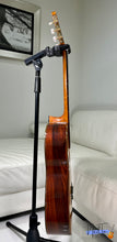 Load image into Gallery viewer, Yamaha C-250 Classical Guitar (1970)