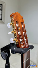 Load image into Gallery viewer, Yamaha C-325 Custom Electric Classical Guitar 1979