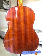 Load image into Gallery viewer, YAMAHA CG-121 ELECTRIC CLASSICAL GUITAR 1990 (POP SETUP)