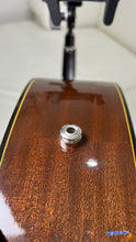Load image into Gallery viewer, Yamaha G-100D Electric Classical Guitar (1977)
